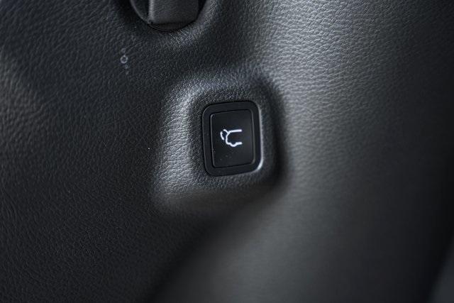new 2025 Jeep Compass car, priced at $27,995