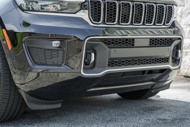 used 2023 Jeep Grand Cherokee car, priced at $38,500