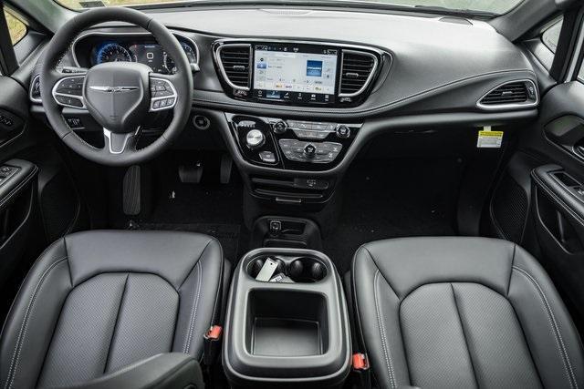 new 2026 Chrysler Pacifica car, priced at $39,500
