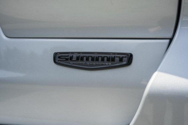 new 2025 Jeep Grand Cherokee L car, priced at $53,500