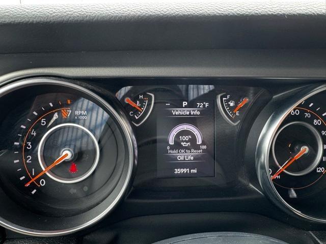 used 2022 Jeep Gladiator car, priced at $34,000