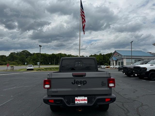 used 2022 Jeep Gladiator car, priced at $34,000