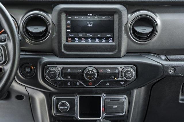used 2022 Jeep Gladiator car, priced at $34,000
