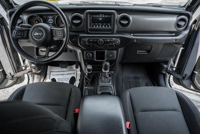 used 2022 Jeep Gladiator car, priced at $34,000