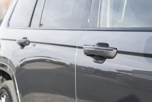 new 2025 Jeep Grand Cherokee L car, priced at $63,500