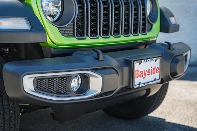 new 2025 Jeep Gladiator car, priced at $36,745