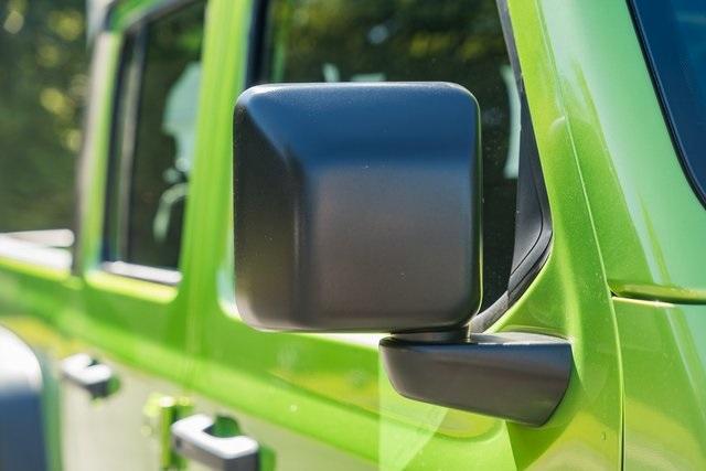 new 2025 Jeep Gladiator car, priced at $36,745