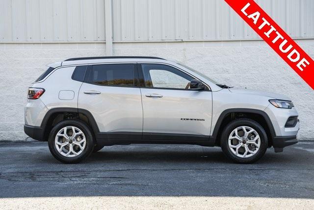 new 2025 Jeep Compass car, priced at $23,495