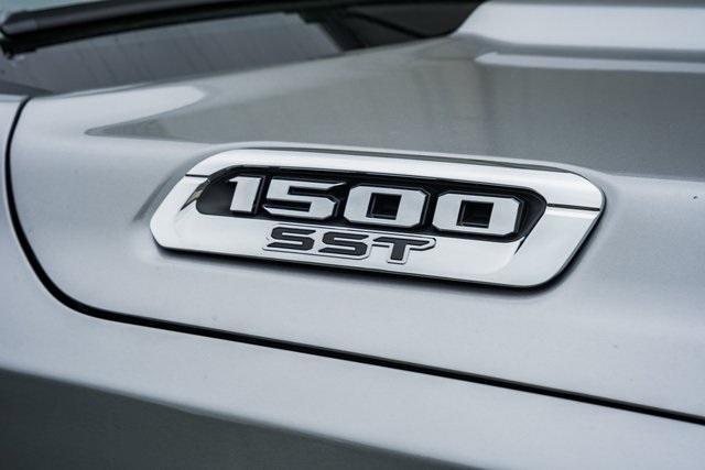 new 2025 Ram 1500 car, priced at $46,995