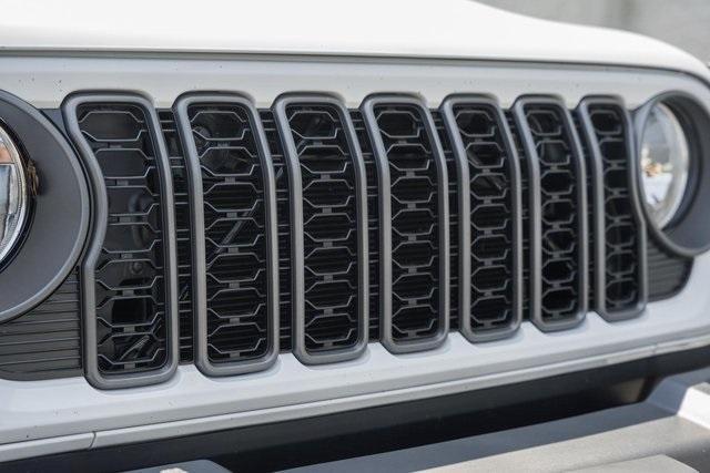 new 2025 Jeep Gladiator car, priced at $41,995