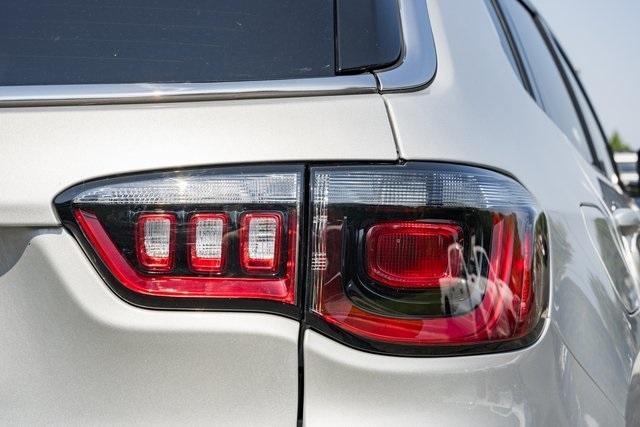 new 2024 Jeep Compass car, priced at $26,000