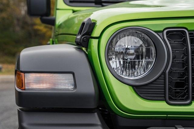 new 2026 Jeep Wrangler car, priced at $44,500