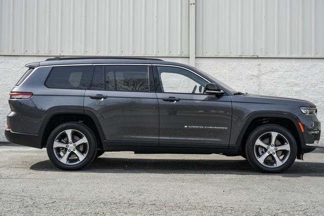 new 2024 Jeep Grand Cherokee L car, priced at $44,500