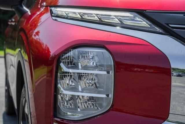 used 2022 Mitsubishi Outlander car, priced at $20,000