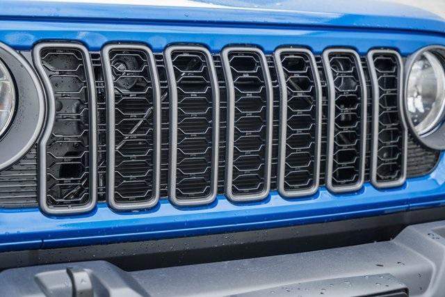 new 2025 Jeep Gladiator car, priced at $41,745