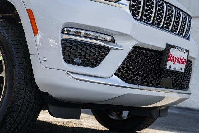 new 2025 Jeep Grand Cherokee car, priced at $57,995