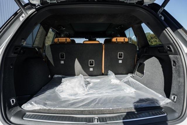 new 2025 Jeep Grand Cherokee car, priced at $57,995