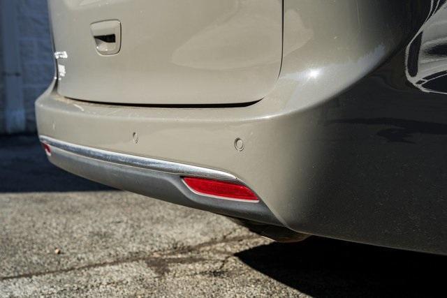 used 2022 Chrysler Pacifica car, priced at $18,000