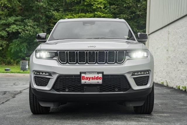 new 2024 Jeep Grand Cherokee car, priced at $46,995