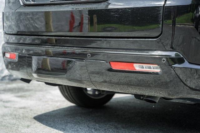 new 2025 Jeep Grand Wagoneer car, priced at $101,500
