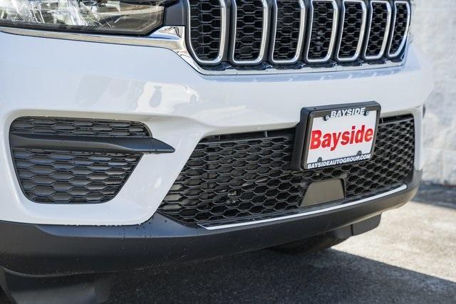 new 2025 Jeep Grand Cherokee car, priced at $36,500