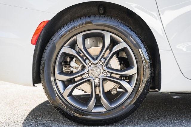 new 2026 Chrysler Pacifica car, priced at $36,885