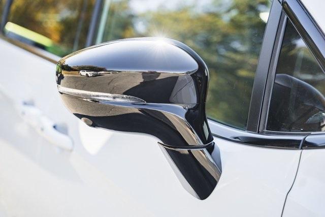 new 2026 Chrysler Pacifica car, priced at $36,885