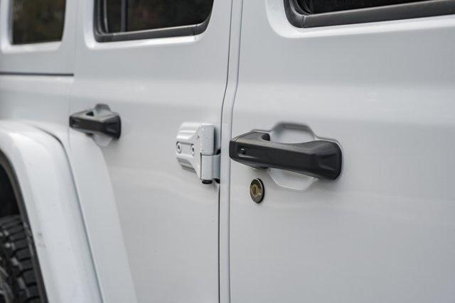 used 2021 Jeep Wrangler Unlimited car, priced at $27,500