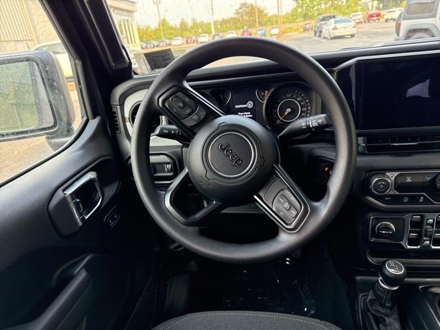 new 2025 Jeep Wrangler car, priced at $33,995
