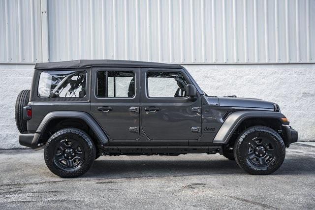 new 2025 Jeep Wrangler car, priced at $31,995