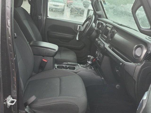 used 2022 Jeep Wrangler Unlimited car, priced at $32,395