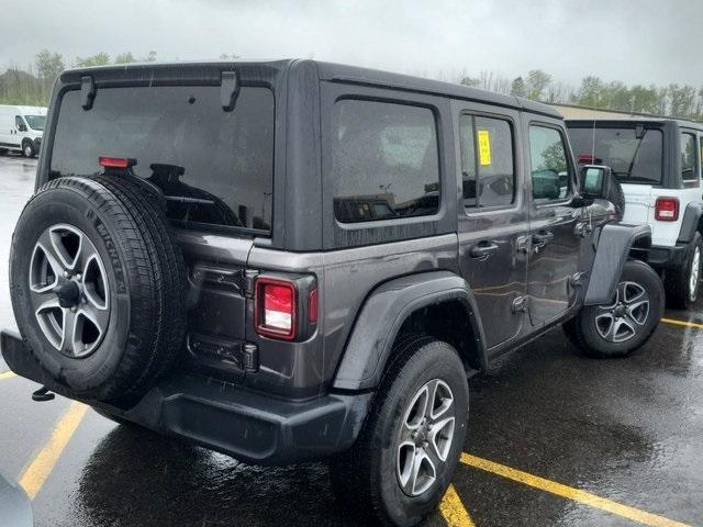 used 2022 Jeep Wrangler Unlimited car, priced at $32,395