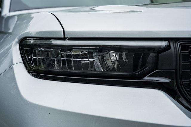 used 2023 Jeep Grand Cherokee car, priced at $34,000