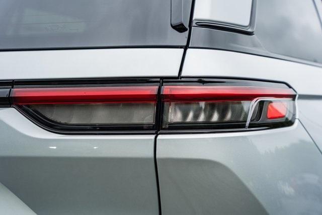 used 2023 Jeep Grand Cherokee car, priced at $34,000