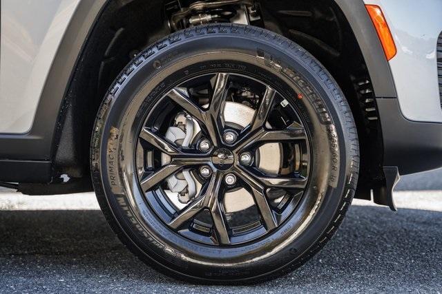 new 2025 Jeep Grand Cherokee car, priced at $39,995