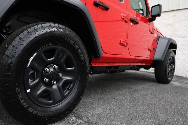 new 2025 Jeep Wrangler car, priced at $39,995