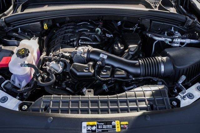 new 2025 Jeep Grand Cherokee car, priced at $38,995