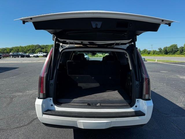 used 2017 Cadillac Escalade ESV car, priced at $17,000