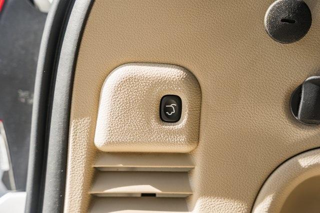 used 2021 Jeep Grand Cherokee car, priced at $19,500