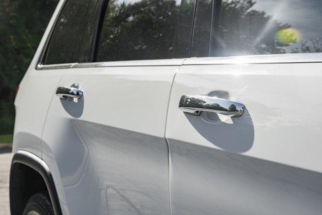 used 2021 Jeep Grand Cherokee car, priced at $19,500
