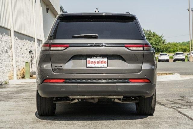 used 2024 Jeep Grand Cherokee car, priced at $31,500
