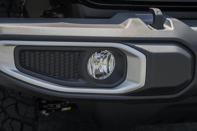 new 2025 Jeep Gladiator car, priced at $44,800
