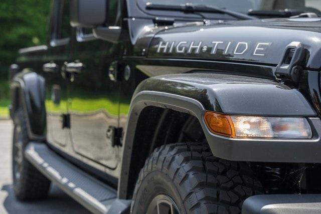 new 2025 Jeep Gladiator car, priced at $44,800