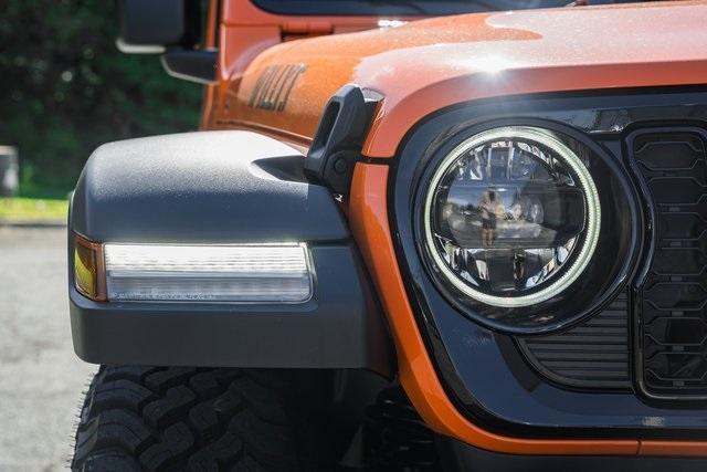 new 2025 Jeep Wrangler car, priced at $47,995