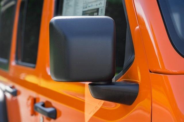 new 2025 Jeep Wrangler car, priced at $47,995