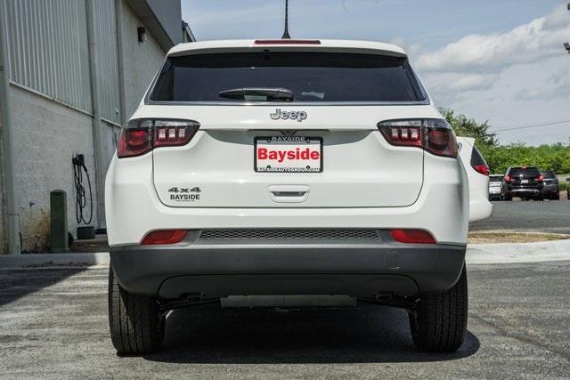 new 2025 Jeep Compass car, priced at $25,995