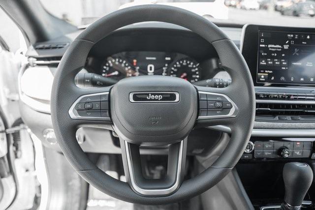 new 2025 Jeep Compass car, priced at $25,995