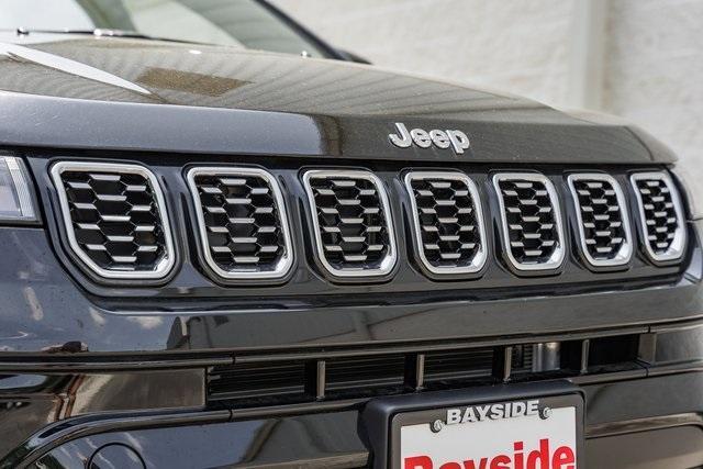 new 2025 Jeep Compass car, priced at $30,000