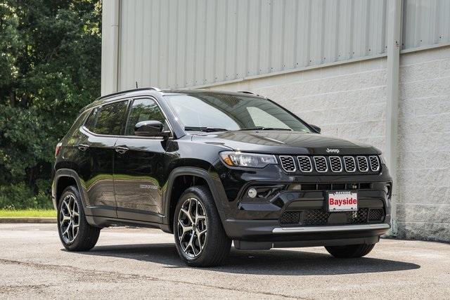 new 2025 Jeep Compass car, priced at $30,000