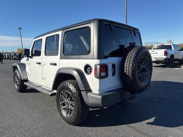 used 2020 Jeep Wrangler Unlimited car, priced at $21,500